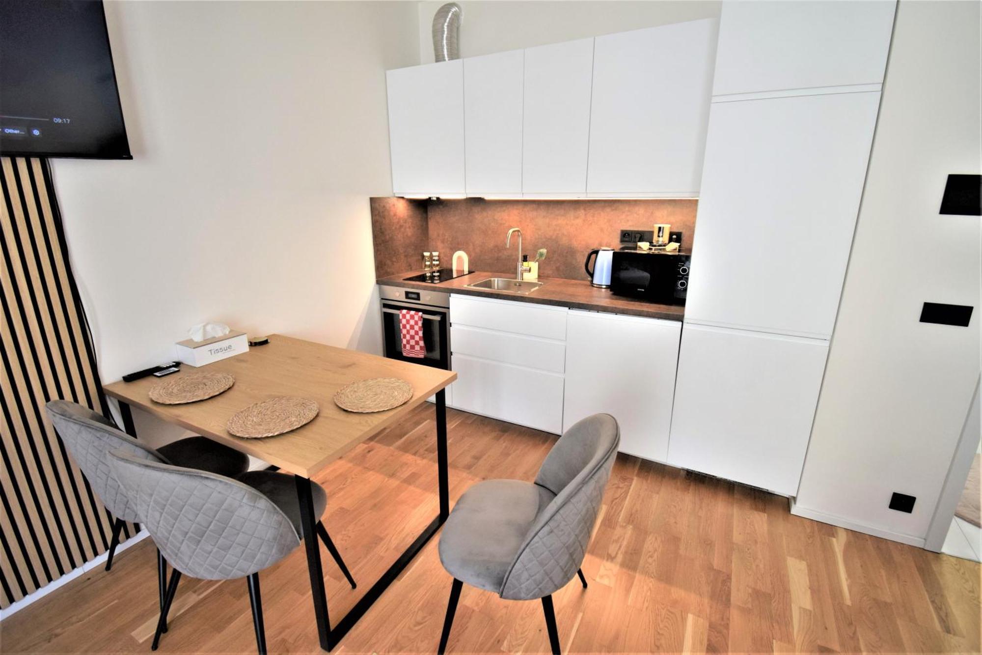 Jasminn Apartments Praga Esterno foto